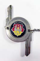 oldsmobile folding crest key