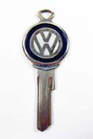 vw crest key