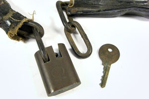 hurd chain lock